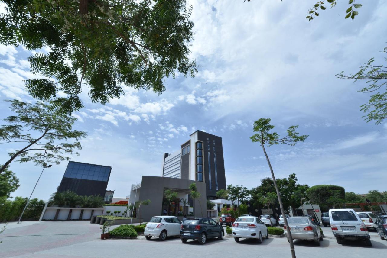 Hotel Kasturi Orchid Pal Exterior photo