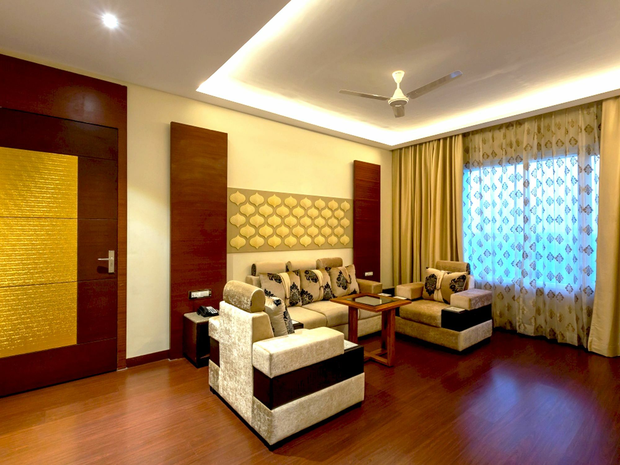 Hotel Kasturi Orchid Pal Exterior photo