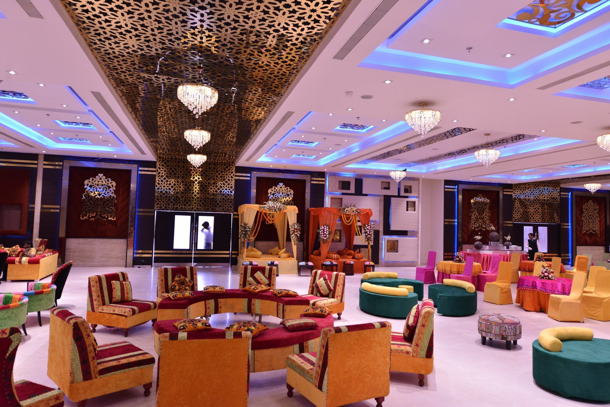 Hotel Kasturi Orchid Pal Exterior photo